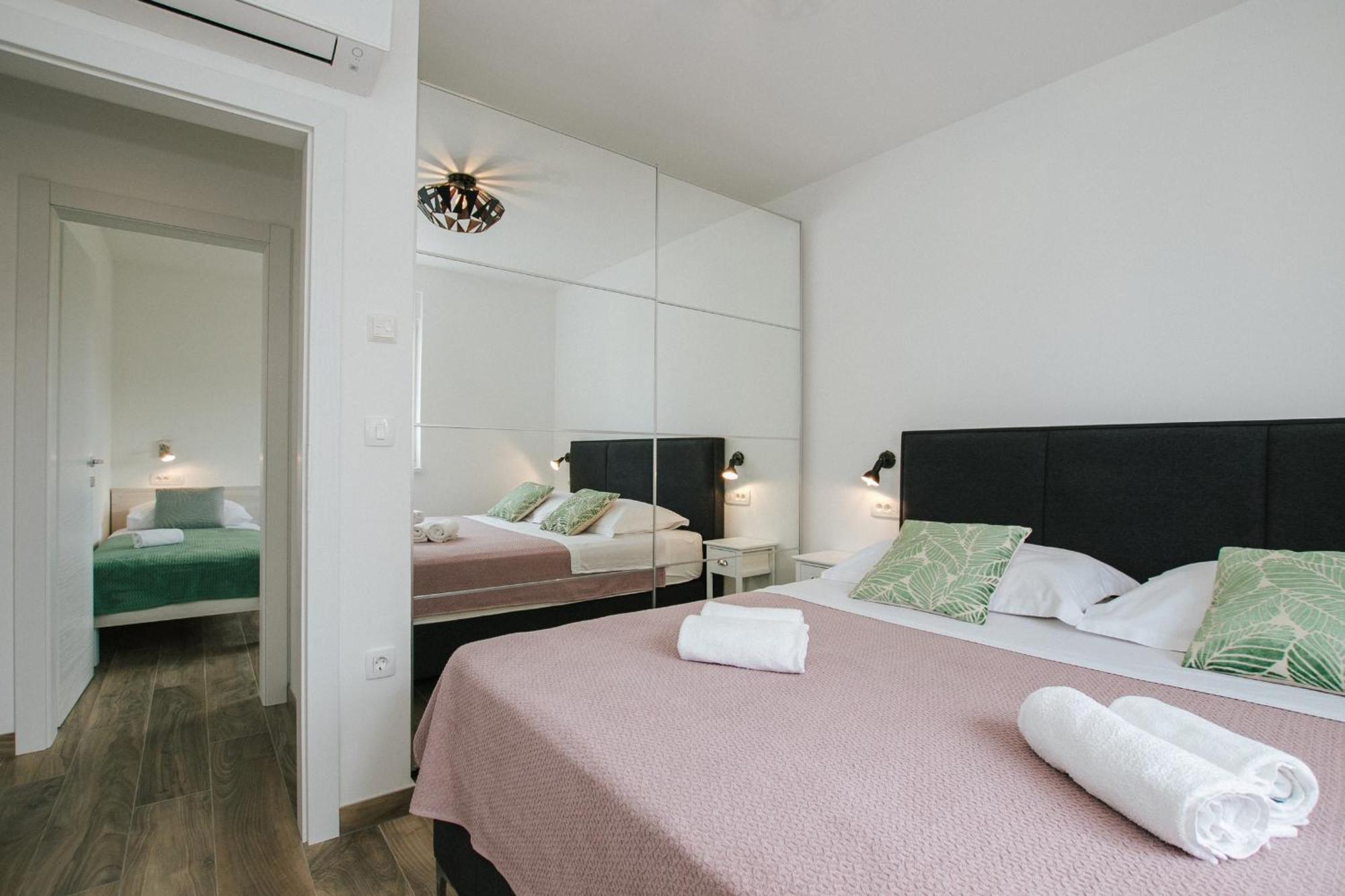 Luxury Apartments Marija Trogir Zimmer foto